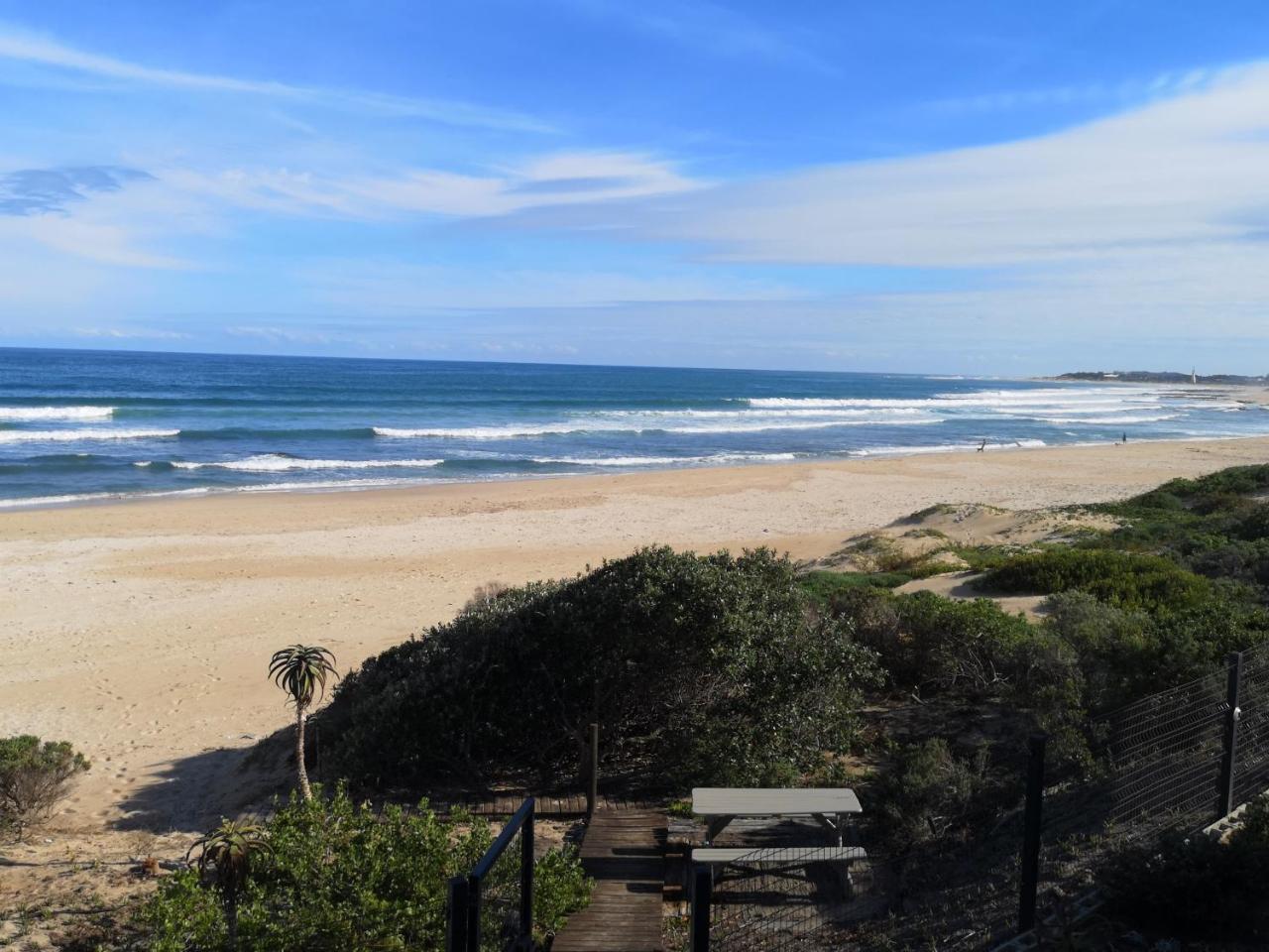 On The Beach Guesthouse Jeffreys Bay Exteriér fotografie